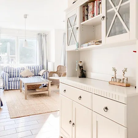 Ferienhaus Haus Am Riff Holiday home