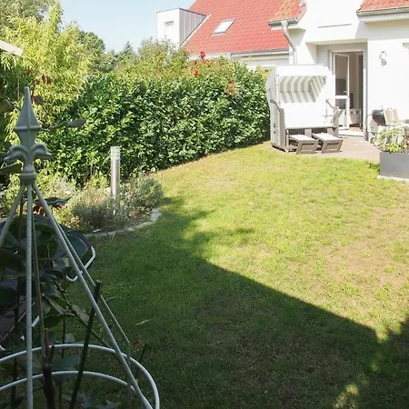 Holiday home Ferienhaus Haus Am Riff *