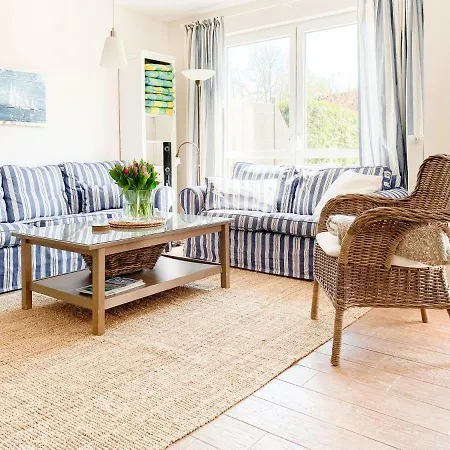 Ferienhaus Haus Am Riff Holiday home